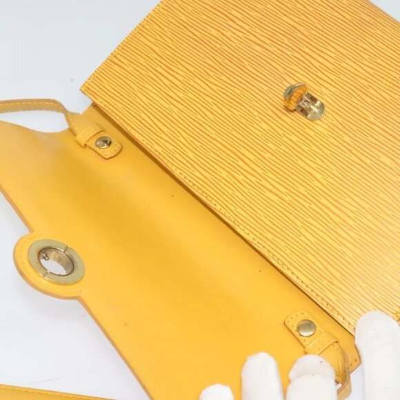 LOUIS VUITTON Epi Arsch Shoulder Bag Yellow M52579 LV Auth - Picture 12 of 16